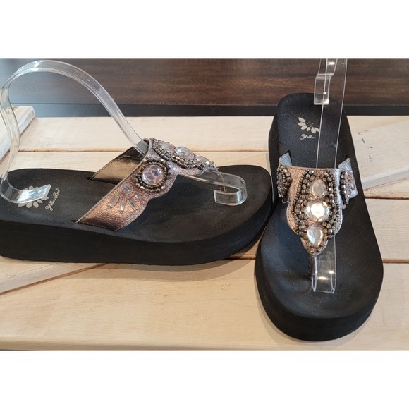 Yellow Box Cherilyn Bronze Beaded Rhinestones Leather 9 Wedge Flip Flops Sandals - Picture 7 of 11